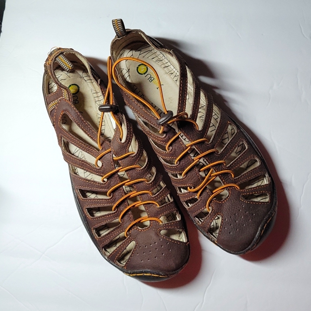 JAMBU women's Brown stappy Water shoe Hiking Sandal, size 8 excellent condition